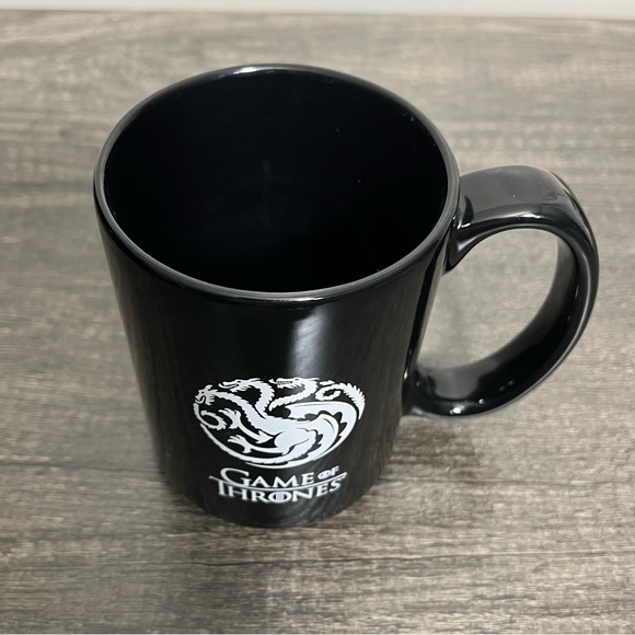Game of Thrones House Targaryen Sigil Mug - Picture 2 of 7